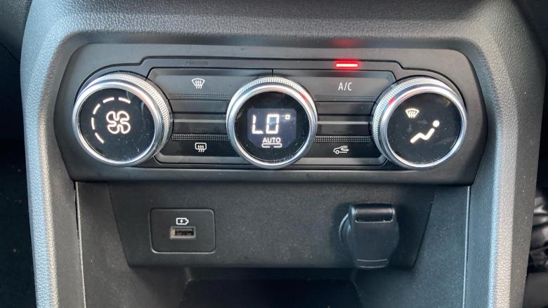 Dacia Jogger 1.0 TCe Extreme SE 5dr Petrol Estate